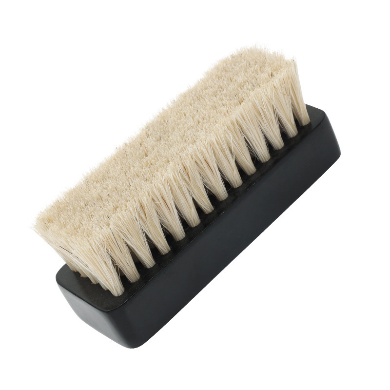 Прочная щетка из конского воло – обзор и цена Brushing Boot Horse